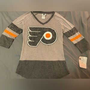 Women’s Philadelphia Flyers NHL shirt